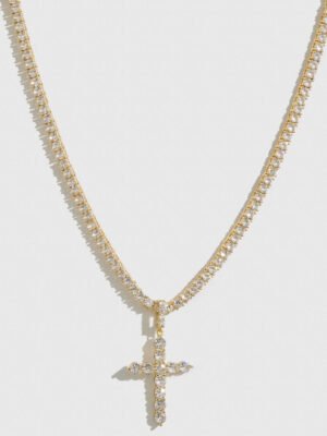 Regular Pavé Cross Pendant